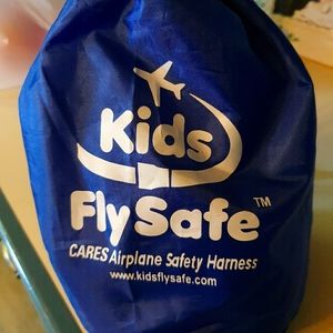 Kids Fly Safe CARES harness